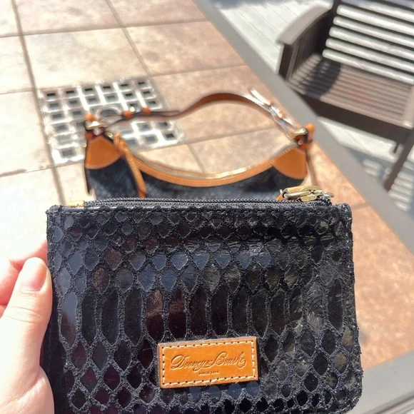 Dooney & Bourke GENUINE LEATHER Black and Tan Erica Snakeskin Women's Bag Set - Picture 3 of 16